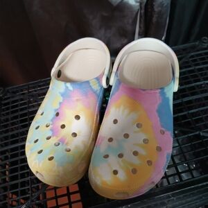 CROCS Brand Multicolor Tie-Dye Clogs Mens Size 11